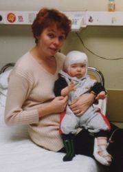 Anna und Birgit 3 Stunden nach der OP in der MHH